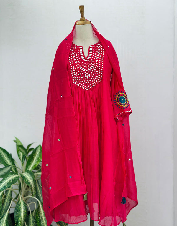 READY TO WEAR PREMIUM MUL CHANDERI MIRROR ANARKALI KURTI SET ✨