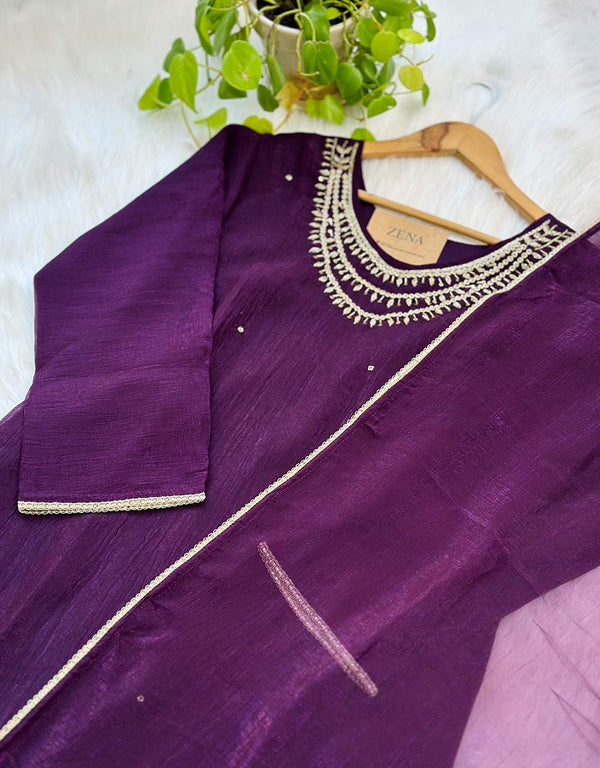 Ready-to-Wear Shimmer Handwork Kurti Set – Radiate Elegance & Glamour✨