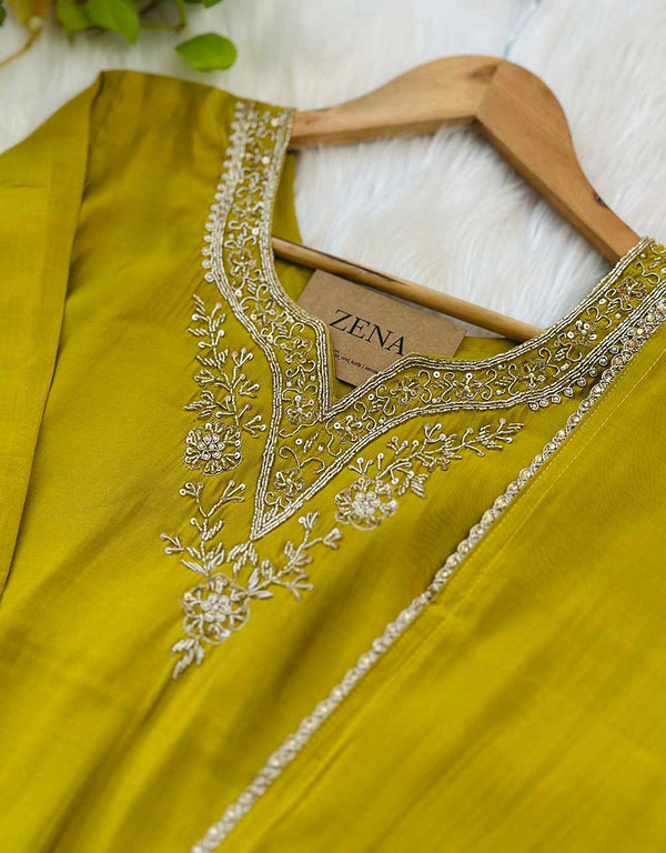 Ready-to-Wear Handwork Kurti Set – Elegant Craftsmanship & Effortless Style ✨