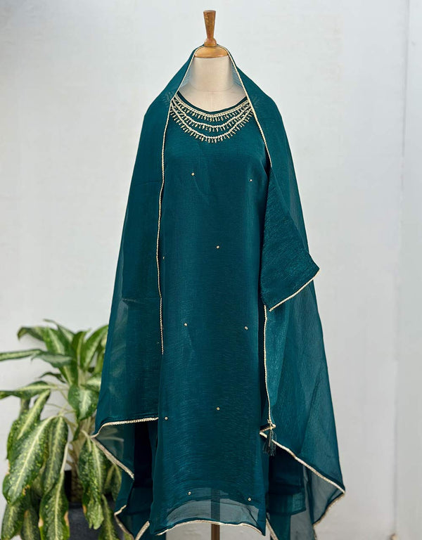 Ready-to-Wear Shimmer Handwork Kurti Set – Radiate Elegance & Glamour✨