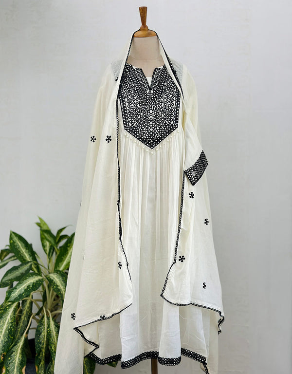 READY TO WEAR PURE MUL COTTON MIRROR WORK ANARKALI KURTI SET ✨