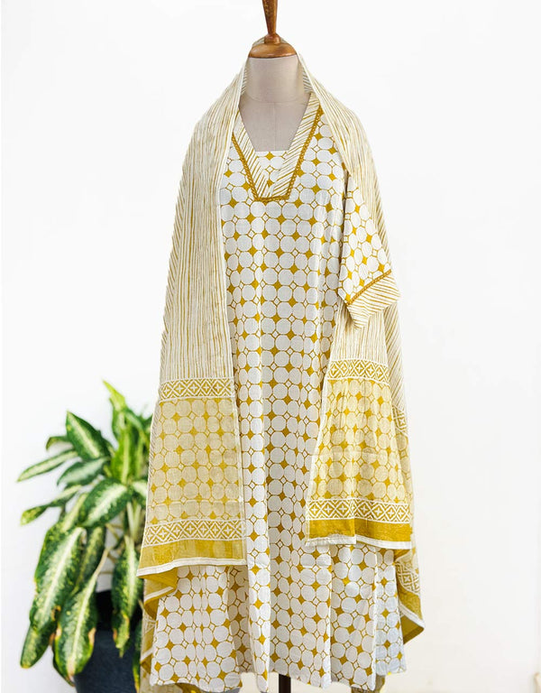 Ready to Wear A-Line Kurti Set ✨