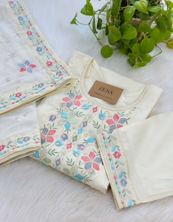 Ready-to-Wear Silk Kurti Set with Organza Dupatta – Timeless Elegance 🌟