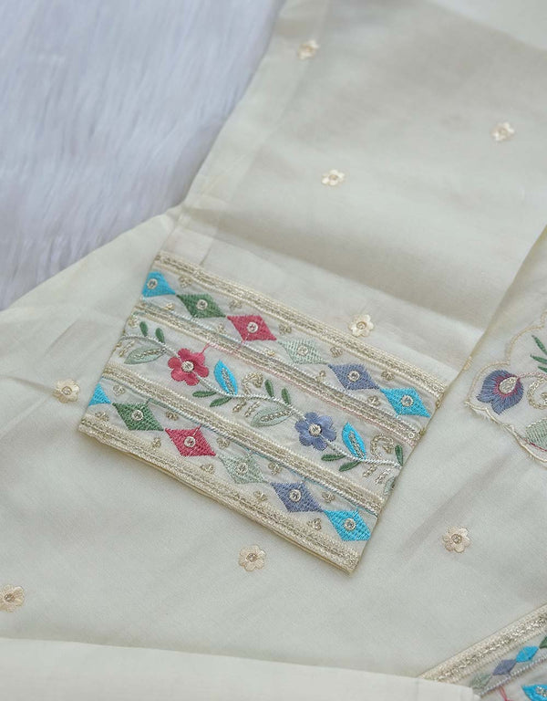 Ready-to-Wear Silk Kurti Set with Organza Dupatta – Timeless Elegance 🌟