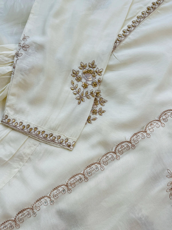 Mul Chanderi Hand Detailed Anarkali Suit – Premium Ready-to-Wear Ethnic Set