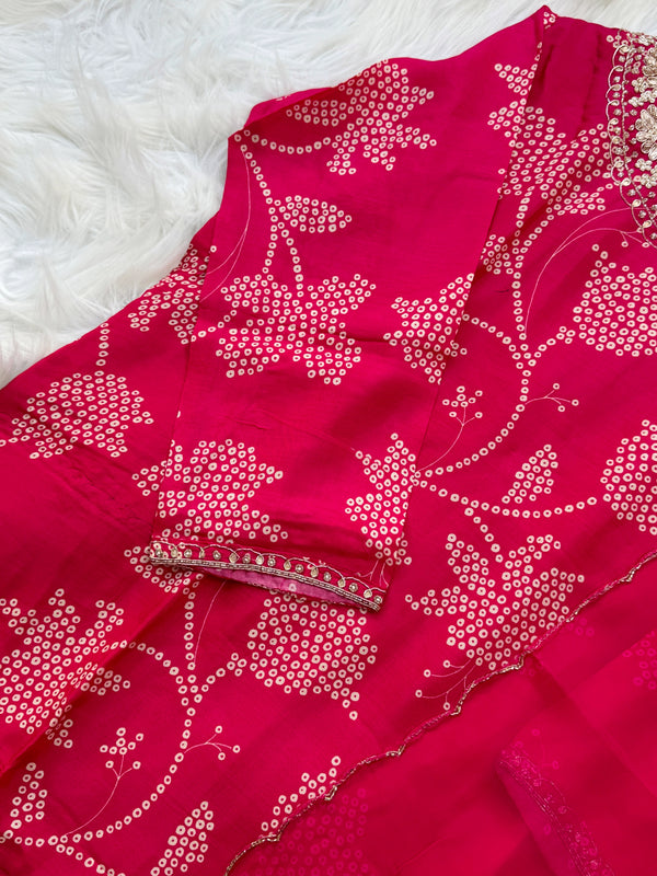 Ready-to-Wear Muslin Kurti Set with Organza Dupatta ๐