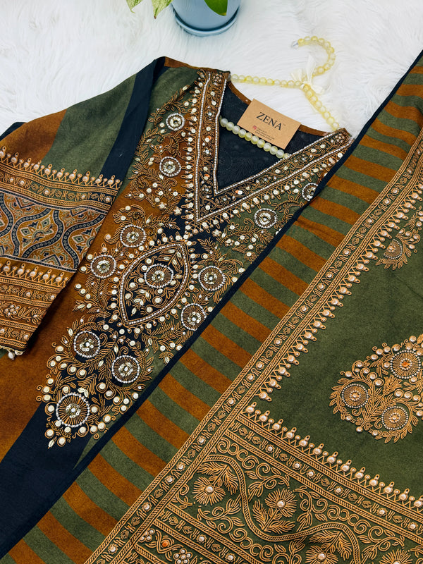 ✨ Embroidered Hand-Detailed Farshi Salwar Set