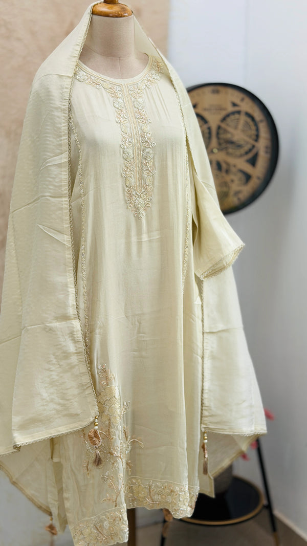 ✨ Tissue Silk Handwork Party Wear Kurti Set ✨