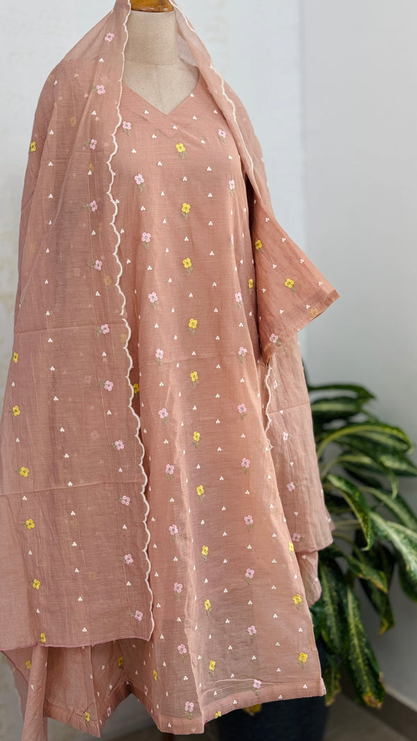 ✨ Pure Mul Chanderi Embroidered Kurti Set ✨