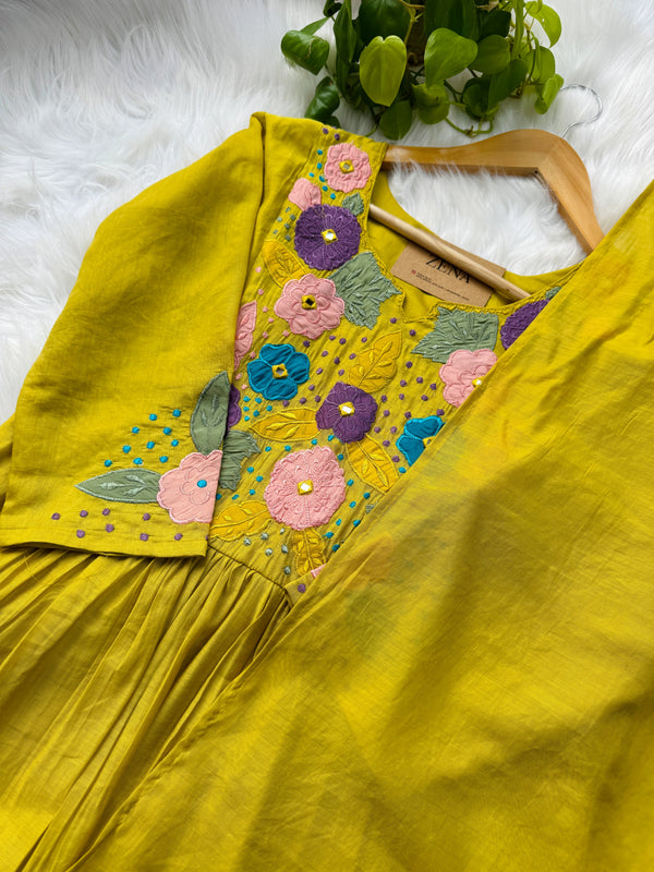 Mul Chanderi Hand Detailed Anarkali Set