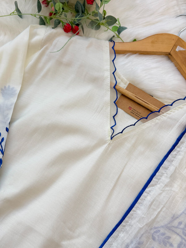 ✨ Glass Chanderi Embroidered Anarkali Set ✨