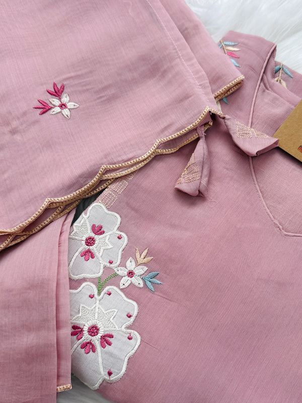 ✨ Premium Mul Chanderi Appliqué Work Kurti Set ✨