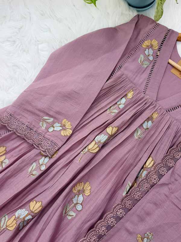 ✨ Pure Mul Chanderi Embroidery Work Anarkali Set