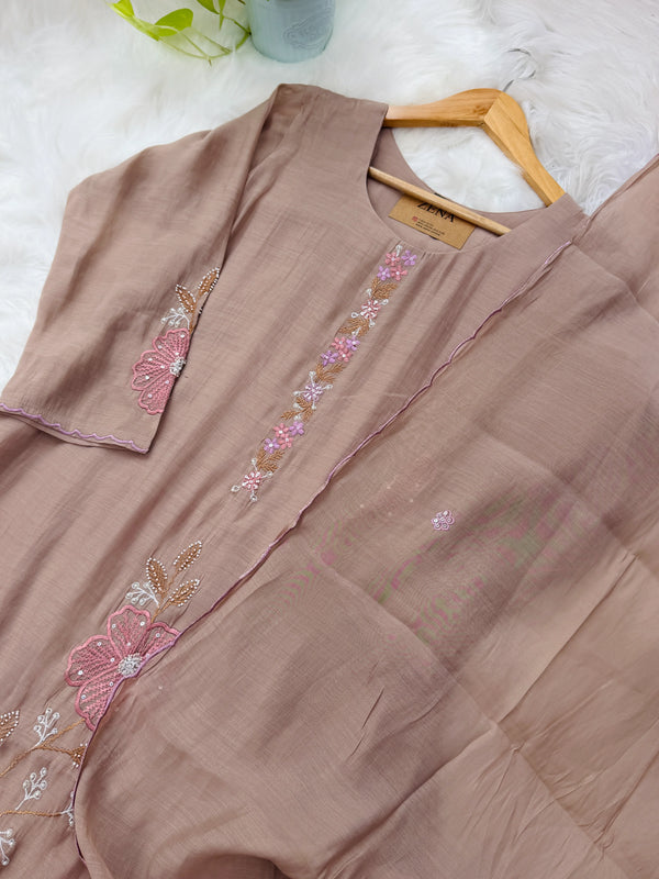 ✨ Pure Mul Chanderi Embroidery Work Kurti Set