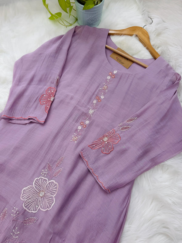 ✨ Pure Mul Chanderi Embroidery Work Kurti Set