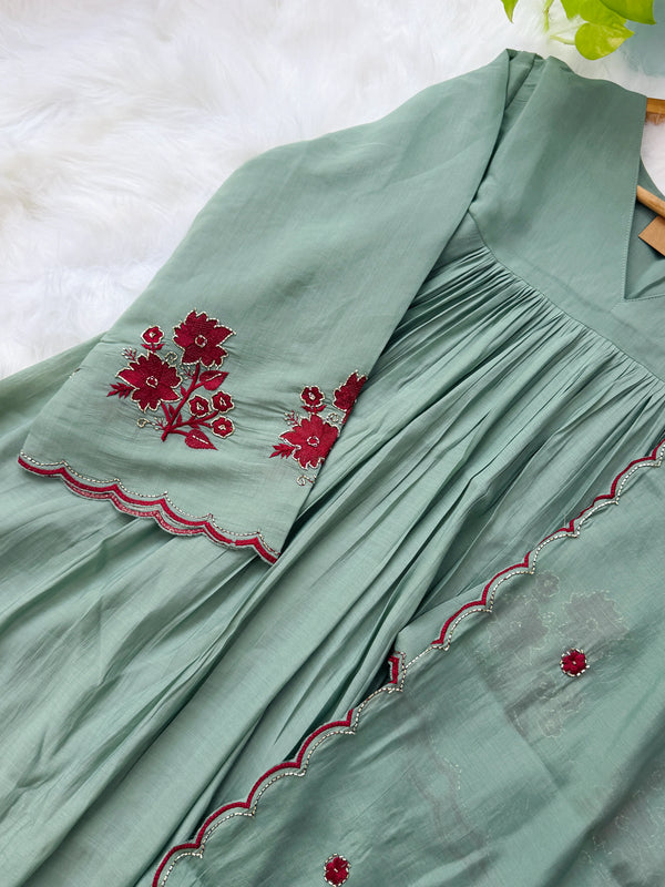 ✨ Mul Chanderi Handwork Anarkali Set