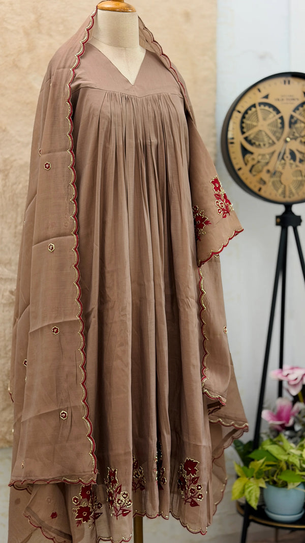 ✨ Mul Chanderi Handwork Anarkali Set