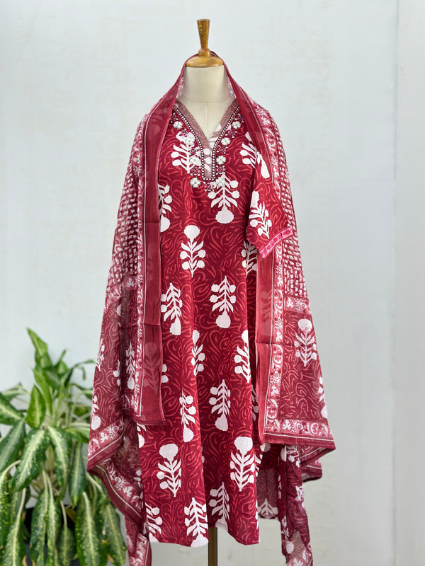 READY TO WEAR PURE COTTON KURTI SET WITH HAND WORK