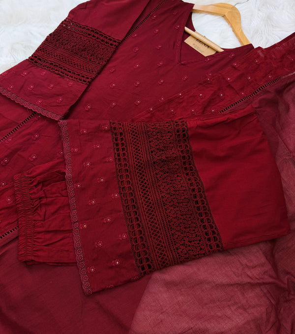 ✨ Premium Cotton Embroidered Kurti Set