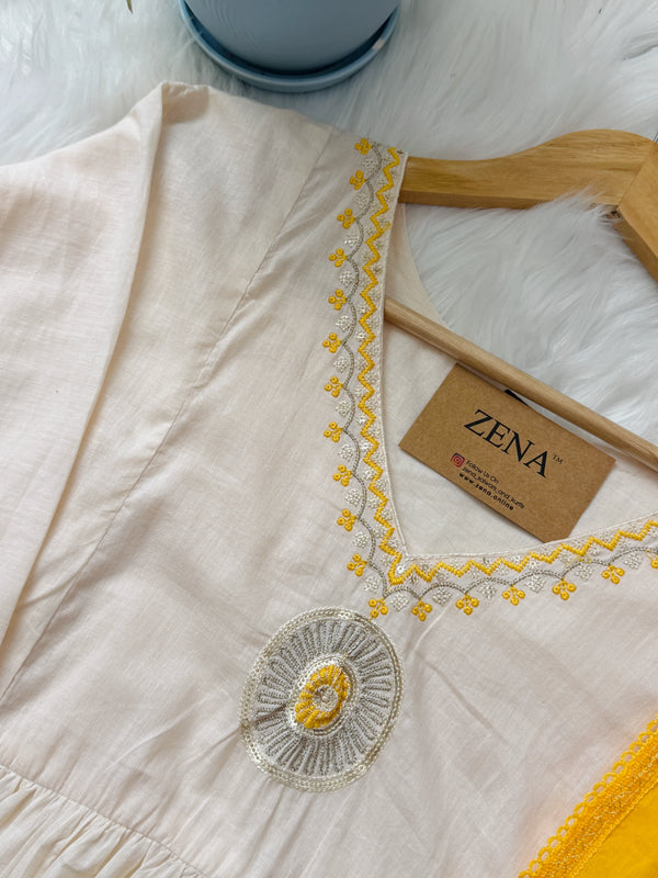 ✨ Mul Cotton Embroidered Anarkali Set ✨