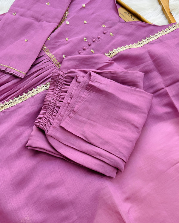 ✨ Mul Chanderi Hand-Detailed Anarkali Set ✨