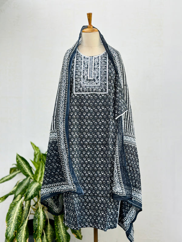 Timeless Comfort – READY TO WEAR PURE COTTON KURTI SET ✨Z936