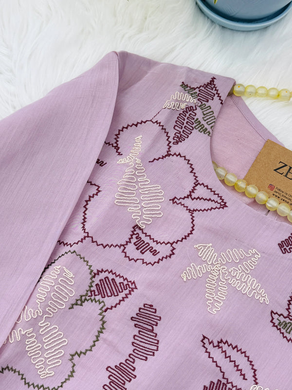 ✨ Glass Chanderi Embroidered Kurti Set