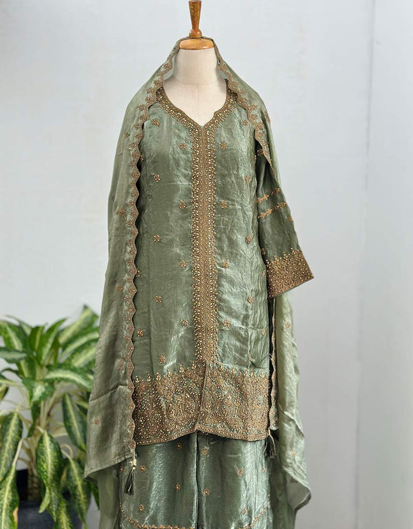 Ready-to-Wear Shimmer Silk Kurti Set – Effortless Glamour & Luxe Appeal ✨