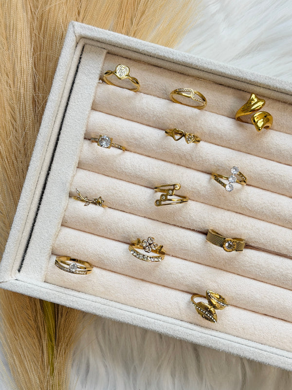 Premium Crystal Ring 💖