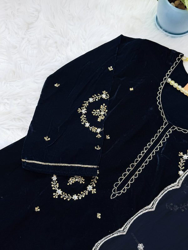 ✨ Velvet Handwork Partywear Kurti Set with Georgette Dupatta ✨