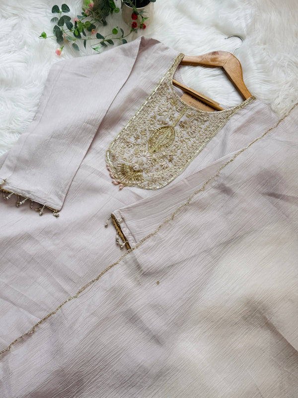 ✨ Crush Silk Handwork Slitted Partywear Kurti Set ✨