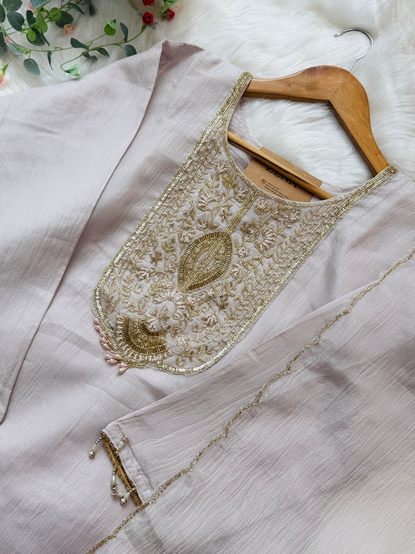 ✨ Crush Silk Handwork Slitted Partywear Kurti Set ✨