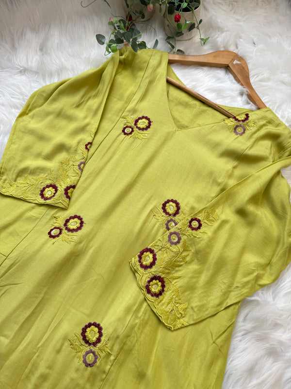 ✨ Mul Chanderi Embroidered A-Line Kurti Set ✨