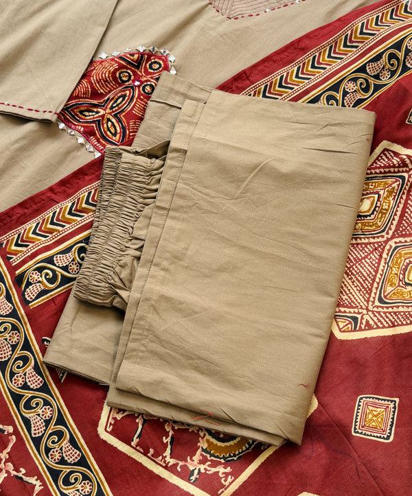 ✨ Pure Cotton Mirror Work Kurti Set ✨