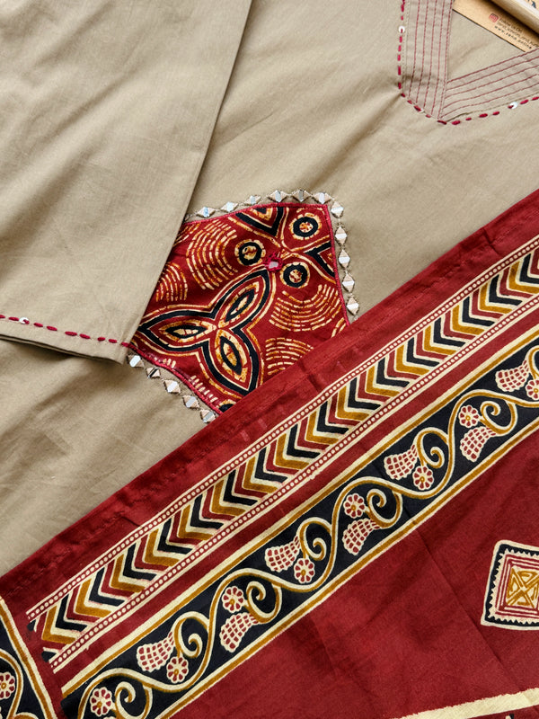 ✨ Pure Cotton Mirror Work Kurti Set ✨