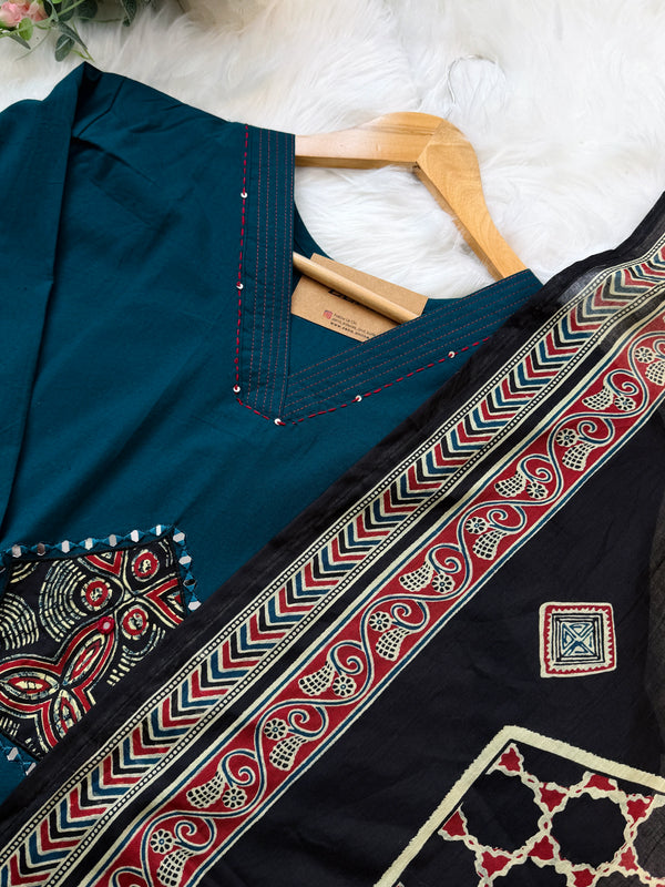 ✨ Pure Cotton Mirror Work Kurti Set ✨