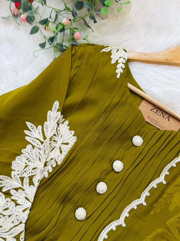 ✨ Mul Chanderi Embroidered Anarkali Set ✨