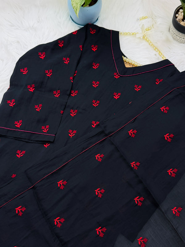 ✨ Mul Chanderi Embroidered A-Line Kurti Set ✨