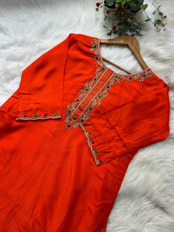 Banarasi Dolasilk Kurti Set with Banarasi Bhuvan Silk Dupatta