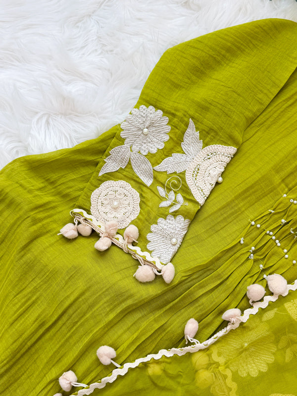 ✨ Premium Mul Chanderi Hand-Detailed Anarkali Set ✨