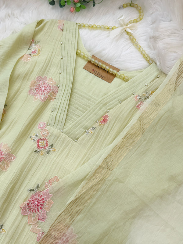 ✨ Premium Mul Chanderi Hand-Detailed Anarkali Set ✨