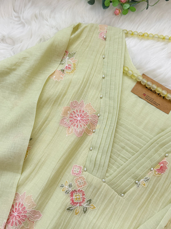 ✨ Premium Mul Chanderi Hand-Detailed Anarkali Set ✨