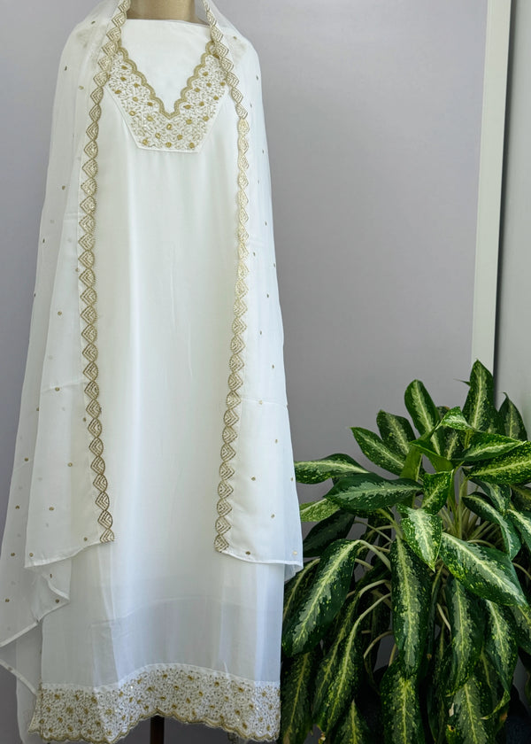 Premium Unstitched Organza Partywear Suit