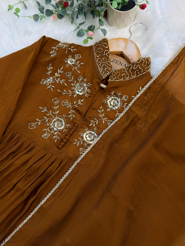 ✨ Glass Chanderi Handwork Anarkali Set ✨