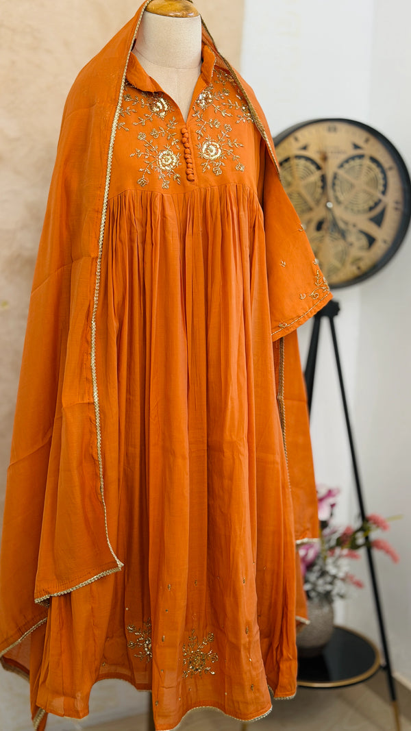 ✨ Glass Chanderi Handwork Anarkali Set ✨