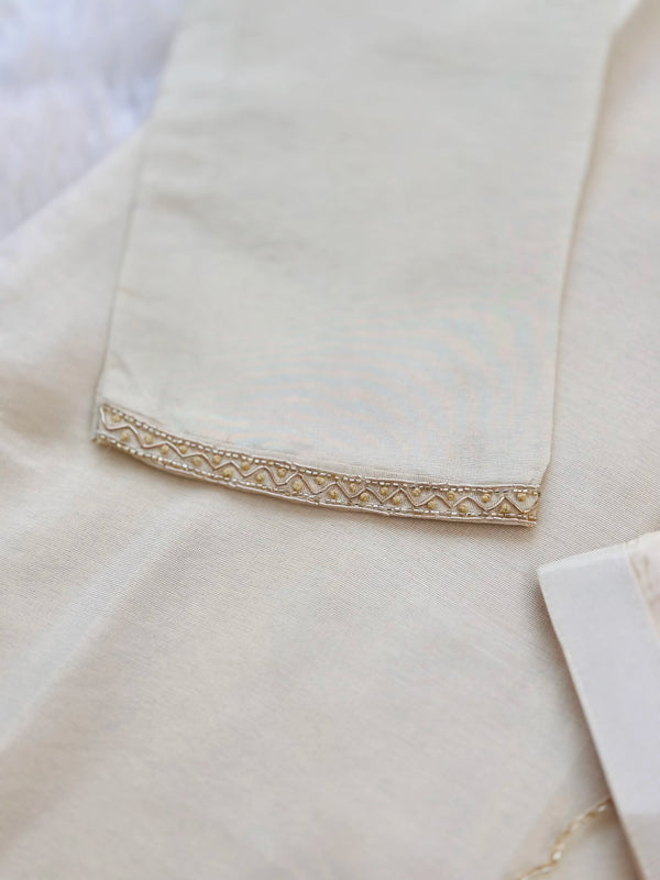 Crepe Silk Handwork Kurti Set with Organza Dupatta – Grace in Every Detail