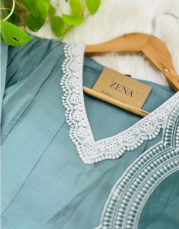 Graceful Charm – READY TO WEAR MUL COTTON KURTI SET WITH ORGANZA DUPATTA ✨