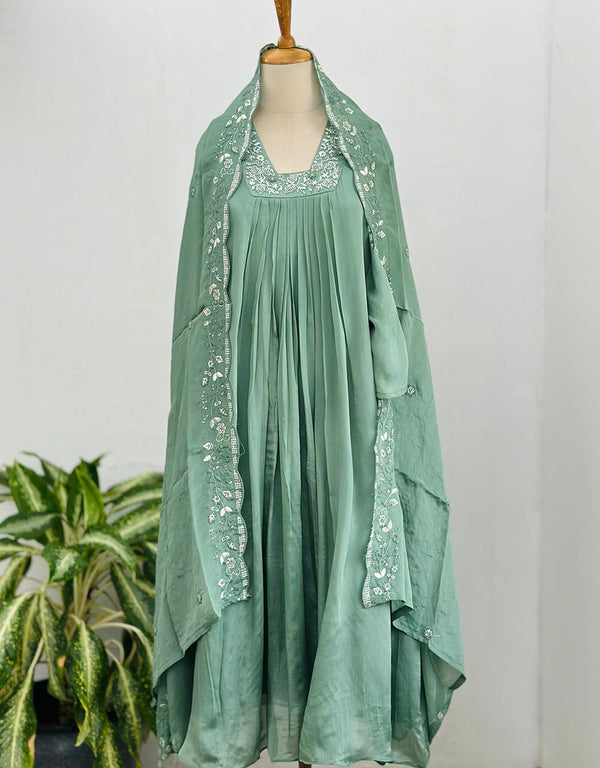 Ready-to-Wear Chinnon Hand Work Kurti Set – A Blend of Elegance & Luxury ✨