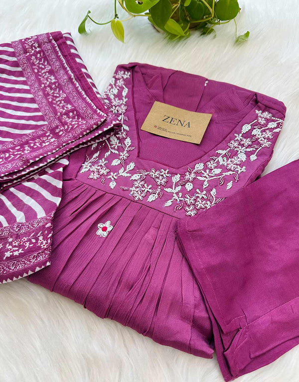 Ready-to-Wear Pure Chinnon Hand Work Kurti Set – Elegant & Timeless ✨