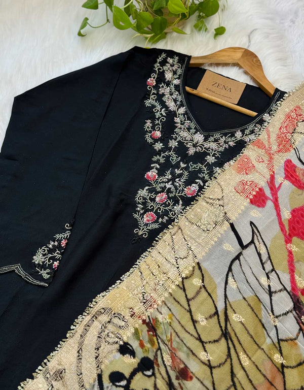 Semi-Stitched Pure Crepe Hand Work Kurti Set – Grace with a Touch of Craftsmanship ✨